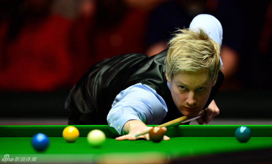 更多強調球 更多強調球