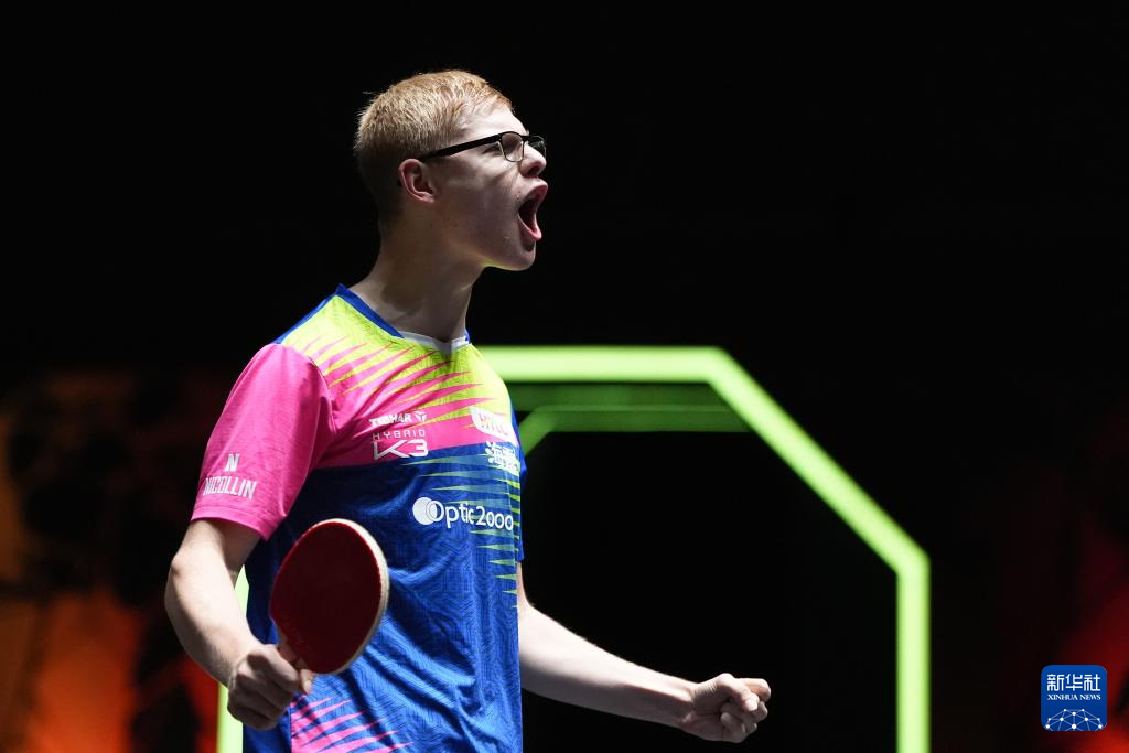 线权强度 线权强度