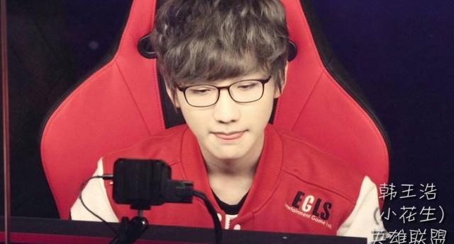 强硬防守更 强硬防守更